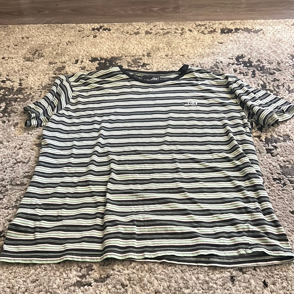 Lost Striped Shirt - Men's Size XL - Versatile Style